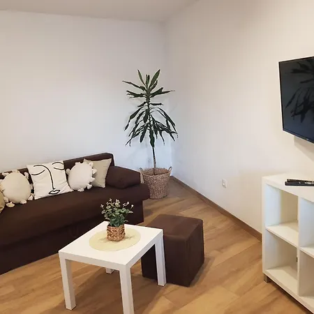 Huljic Apartment Hvar Town